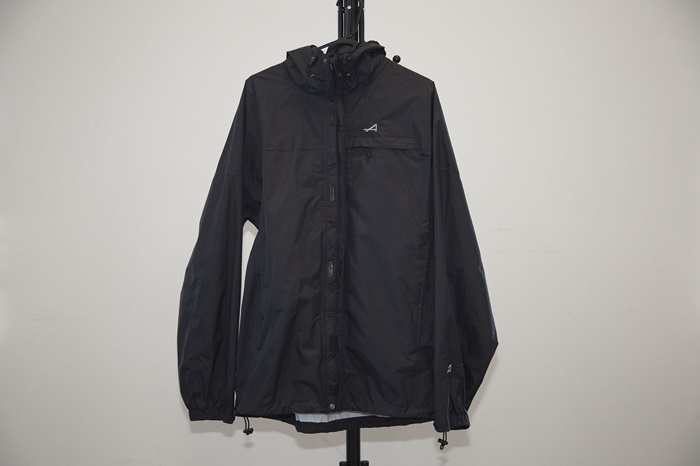 OA_rainjacket1