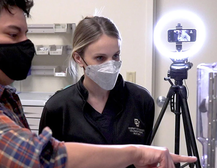 CU College of Nursing and CU Denver Bio-engineer Students