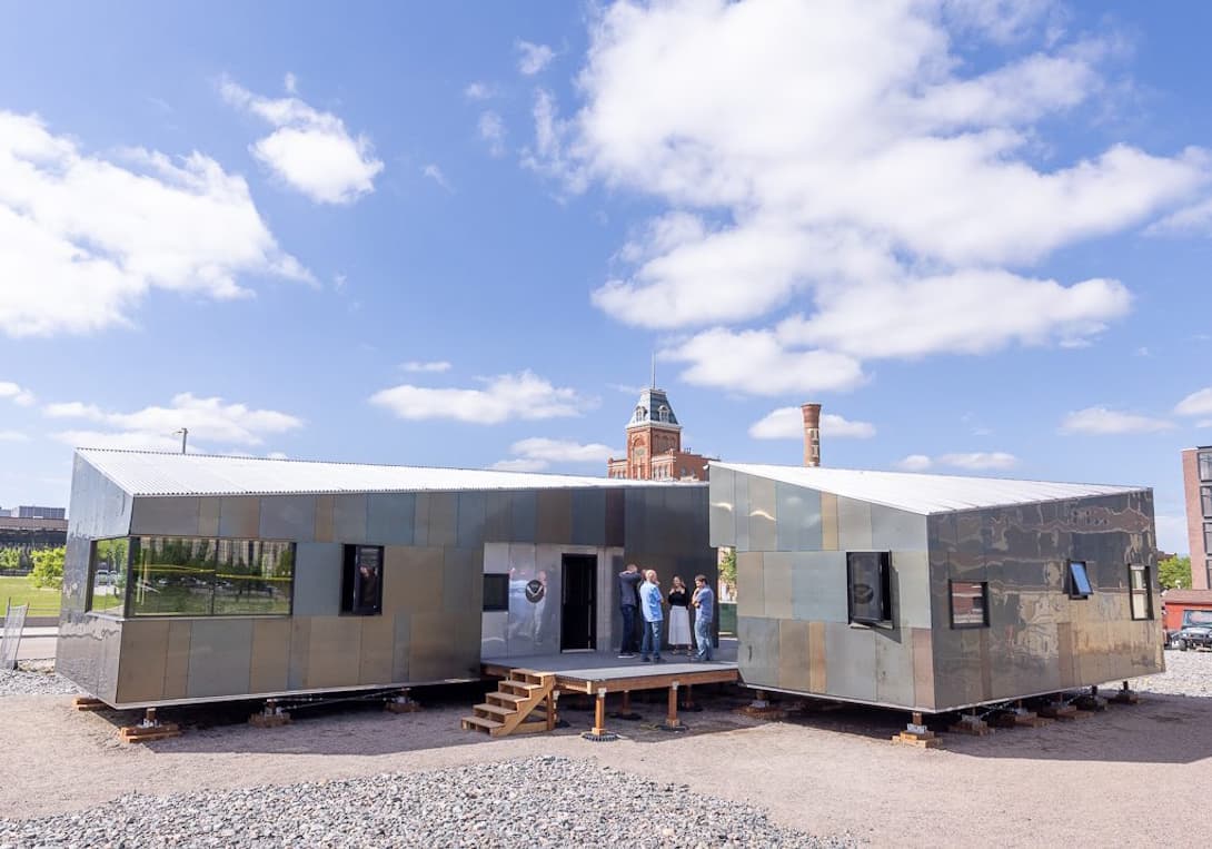 Antarctica Shelter