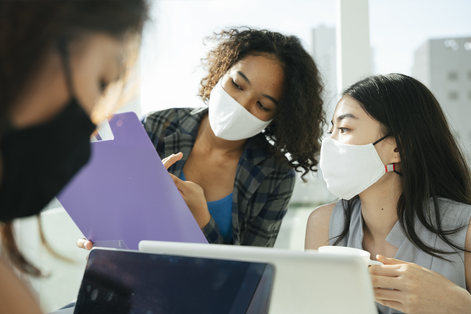 masks-two-female-students